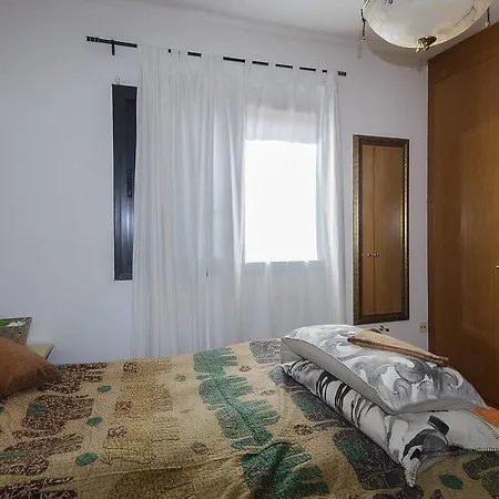 Beautiful Roof Terrace Apartment *