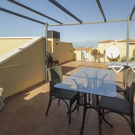 Beautiful Roof Terrace Apartment